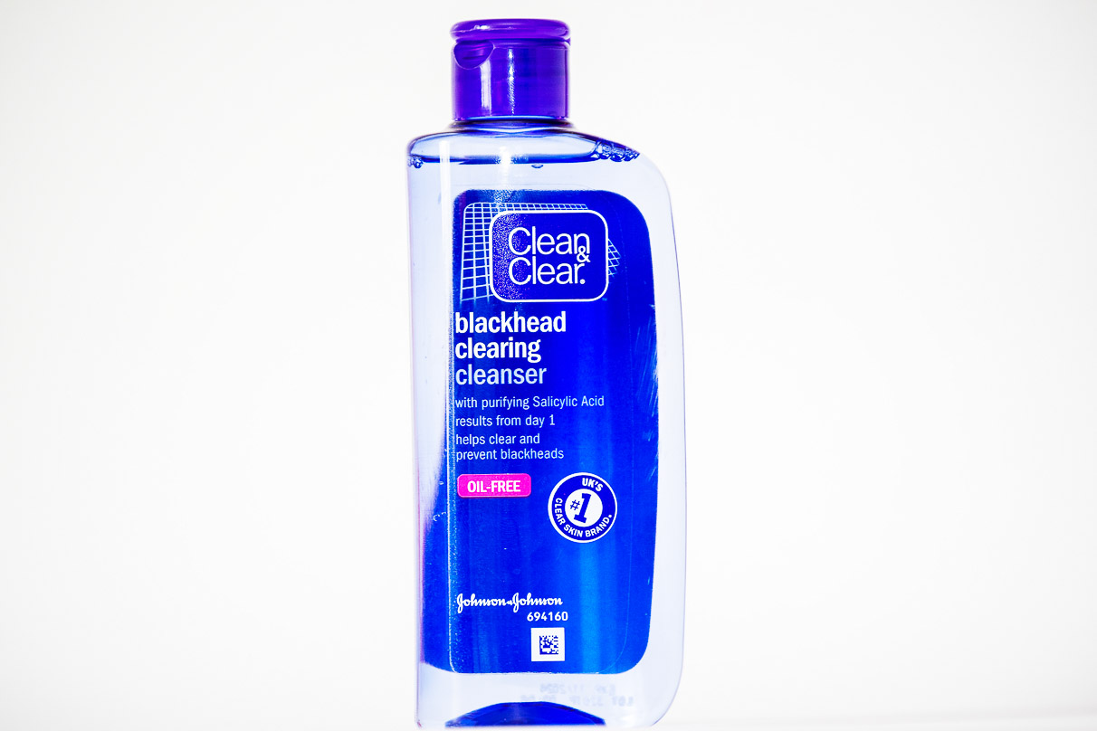 Clean & Clear BlackHead Cleanser 200ML - Pharmacy Direct Kenya